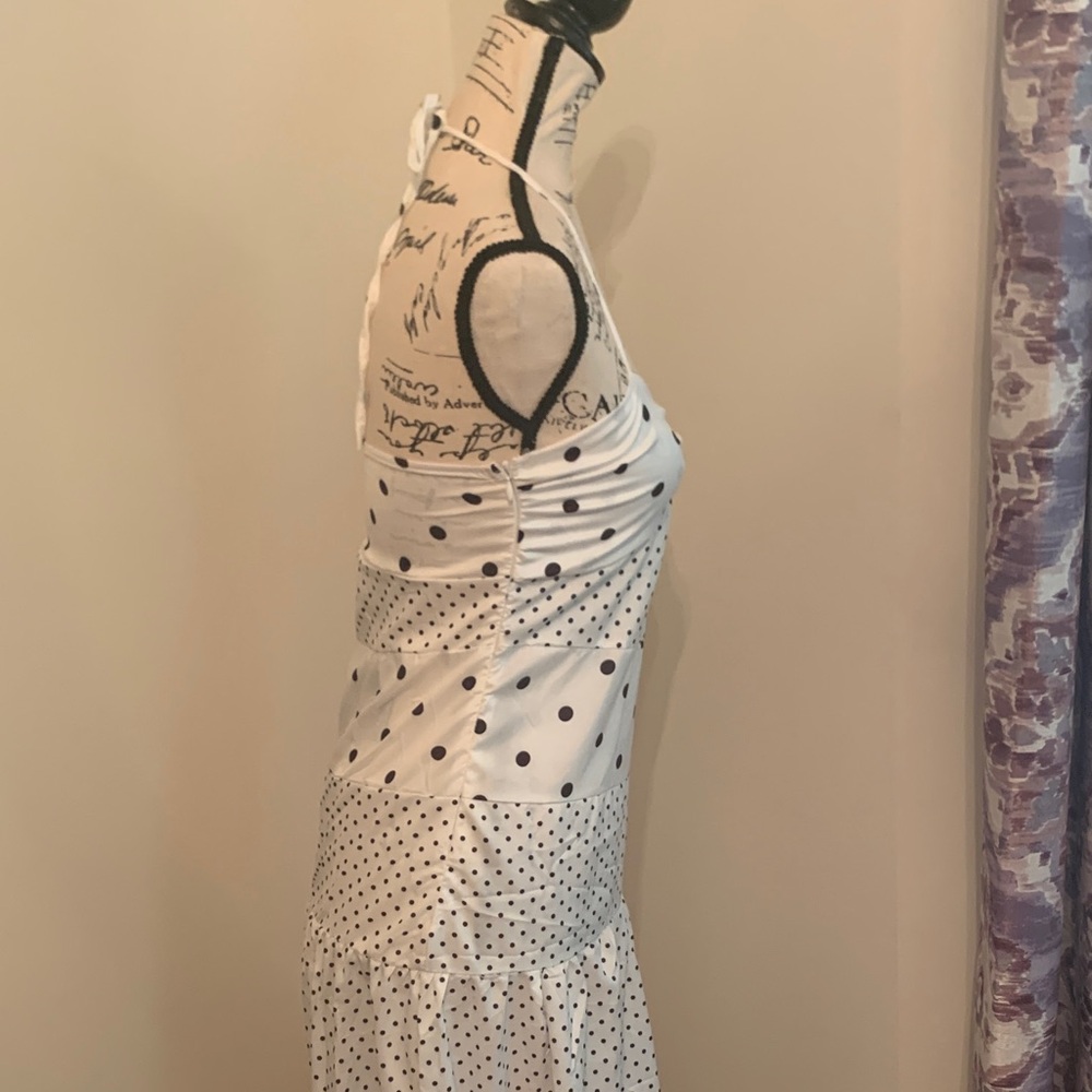 Elegant Polka Dot Maxi Dress (White & Black) - Picture 6 of 16